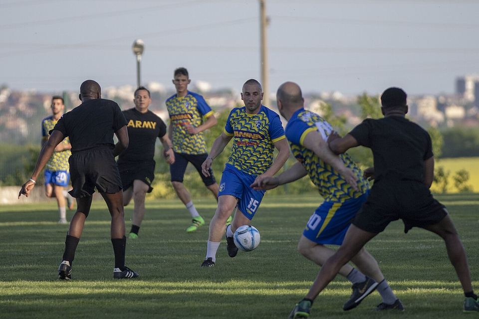 欧亚体育 · 品牌介绍